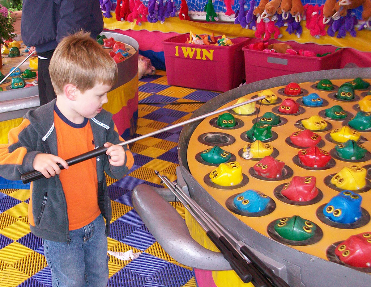 Midway games at the Carver County Fair